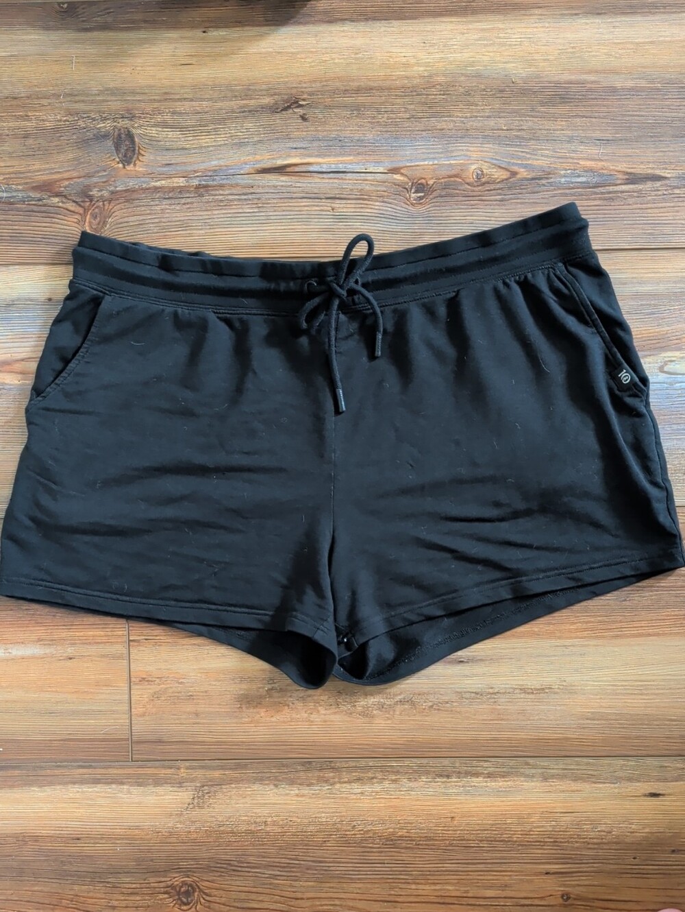 Black Drawstring Women’s Active Shorts
